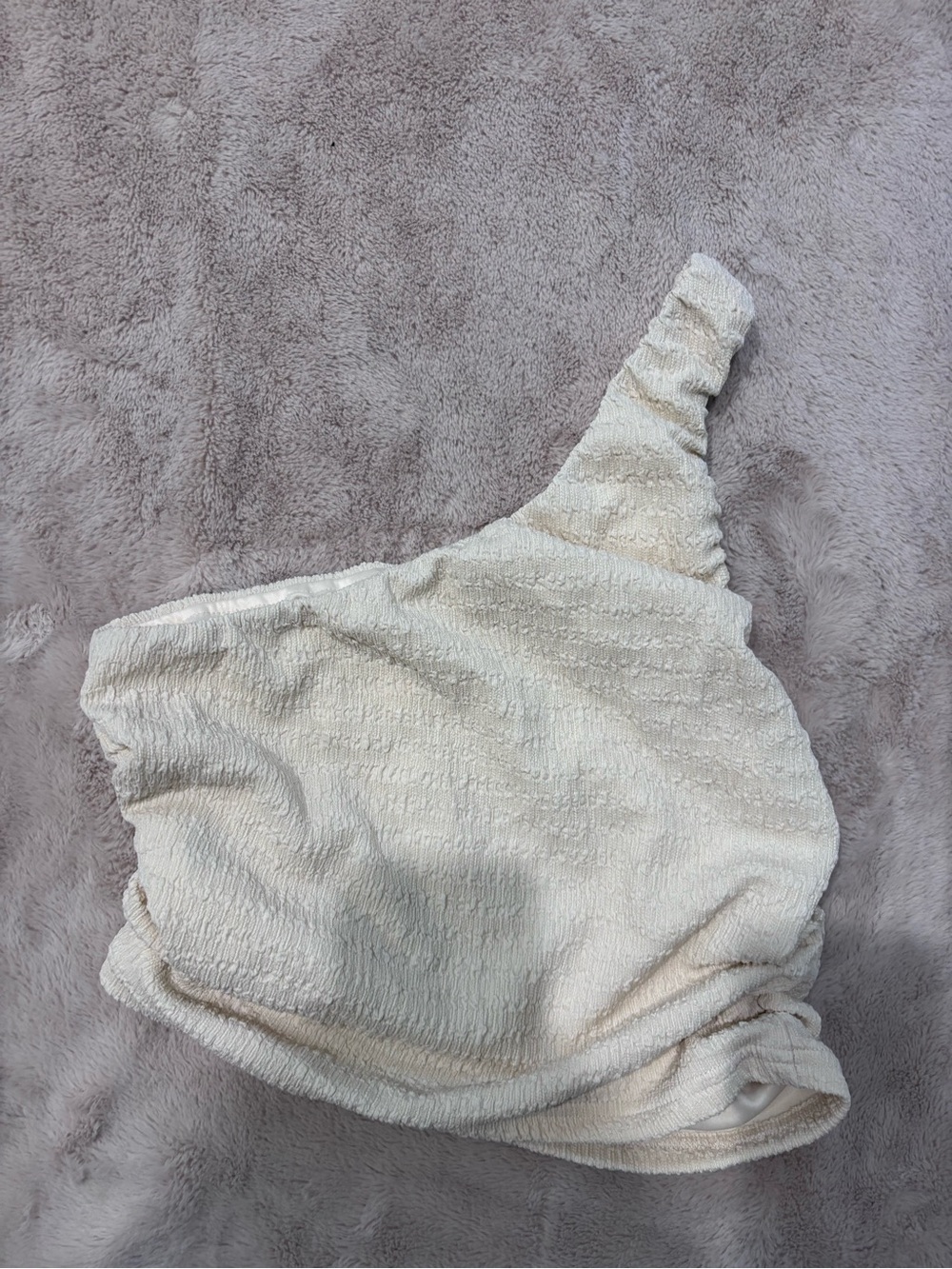 SHEIN Cream One-Shoulder Ruched Bralette - Picture 2 of 4